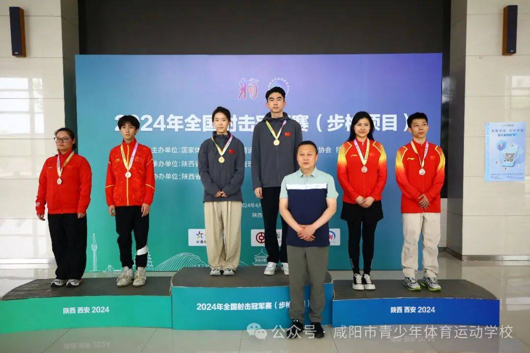 中国运动员勇夺射击项目银牌