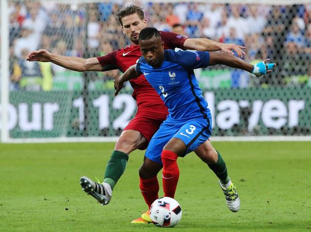 关于激烈角逐:英格兰队险胜葡萄牙,晋级正赛的信息 关于激烈角逐:英格兰队险胜葡萄牙,晋级正赛的信息