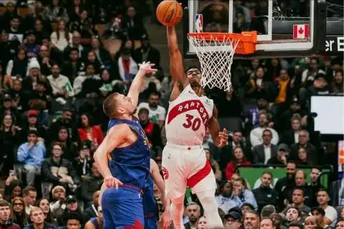 开云体育登录-热火惊险击败掘金，艾奇臣逆转比赛令人惊叹