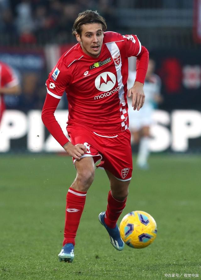 包含佛罗伦萨客场逆转胜利,赢得关键三分的词条 包含佛罗伦萨客场逆转胜利,赢得关键三分的词条