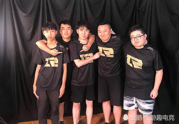 开云体育-RNG轻取TL，JackeyLove极限生还后反打鏖战多局四强赛，点燃全场激情