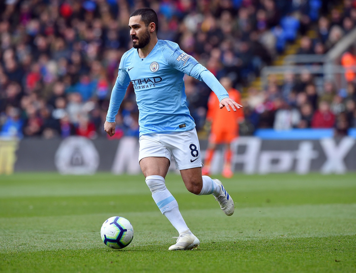 开云体育官网-标准被梅纳根打压，帮助球队保持领先优势