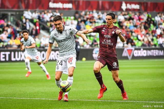 阿雅克肖击败兰斯,继续保持领跑位置 阿雅克肖击败兰斯,继续保持领跑位置