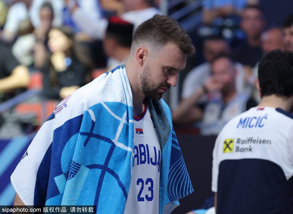 开云体育入口-拉脱维亚球员发挥出色，实现欧锦赛强的简单介绍