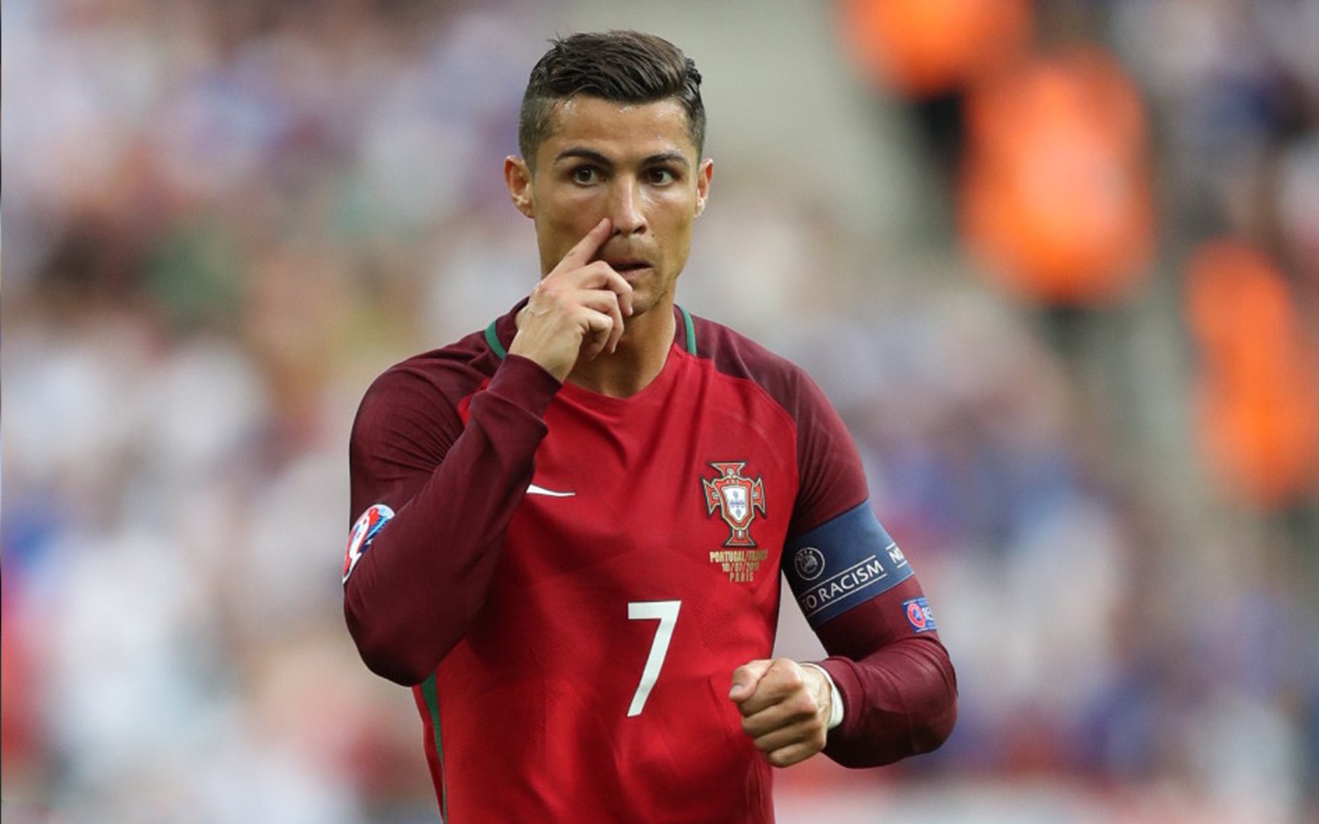 开云下载-球场统治者，霍勒迪德甲加冕夜映照尼克斯客场带走公牛的艺术