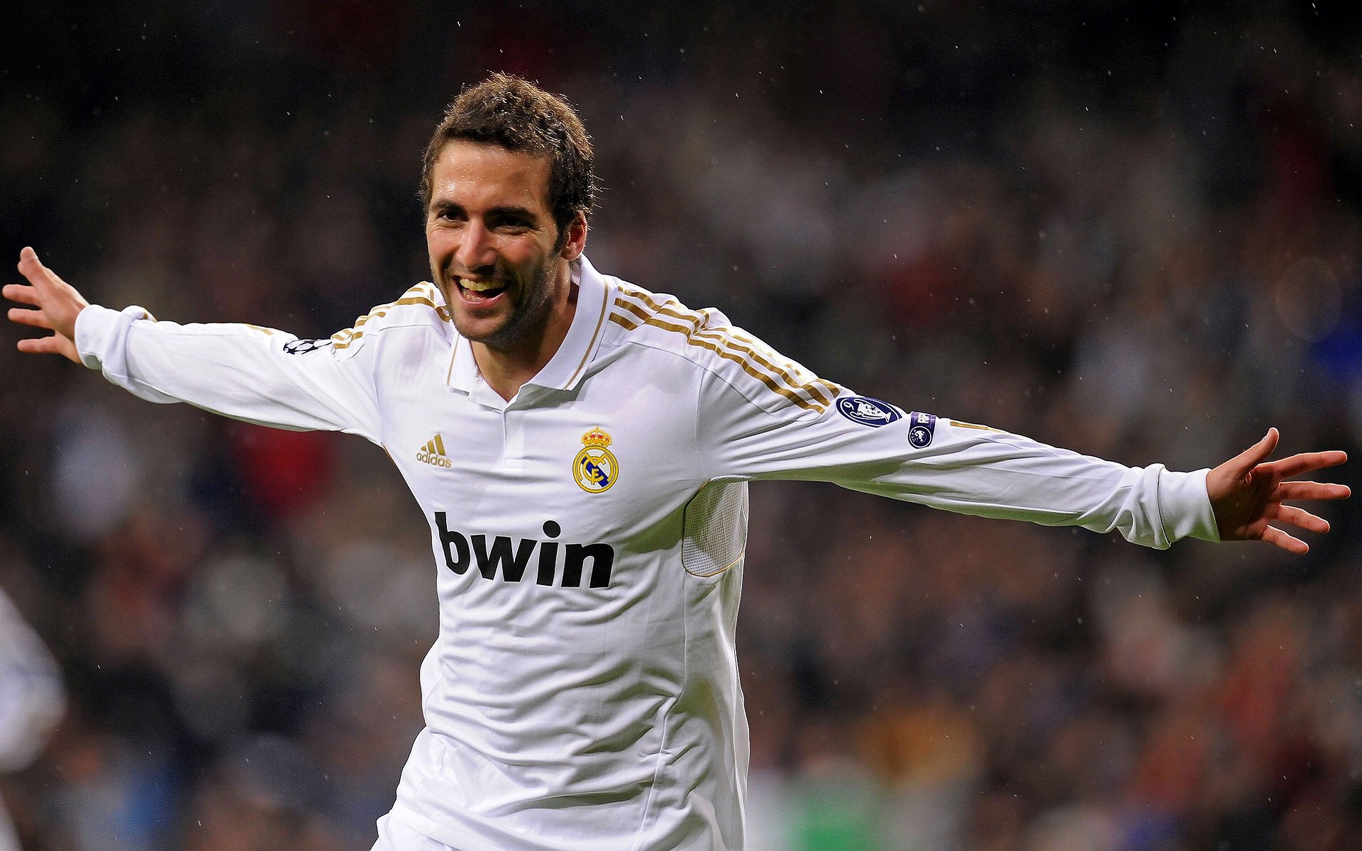 当野性天赋遭遇精密齿轮，苏亚雷斯的不可解与毕尔巴鄂的无声压制